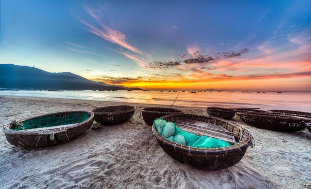 Gia Linh Hotel Da Nang Buitenkant foto