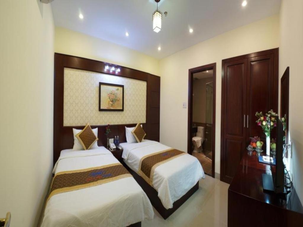 Gia Linh Hotel Da Nang Buitenkant foto