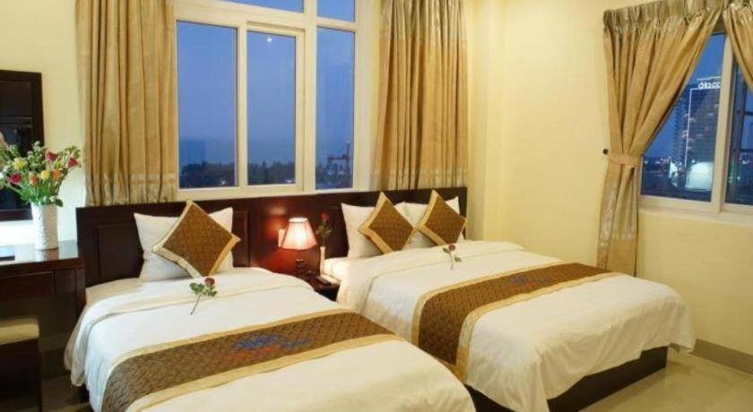 Gia Linh Hotel Da Nang Buitenkant foto