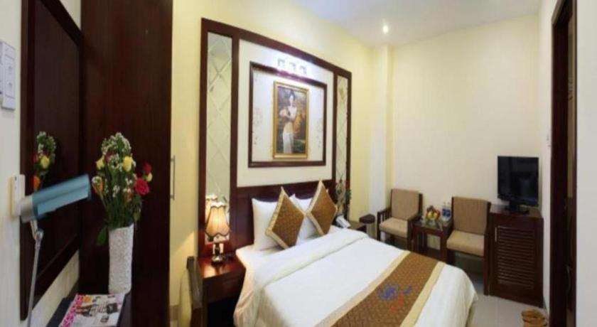 Gia Linh Hotel Da Nang Buitenkant foto