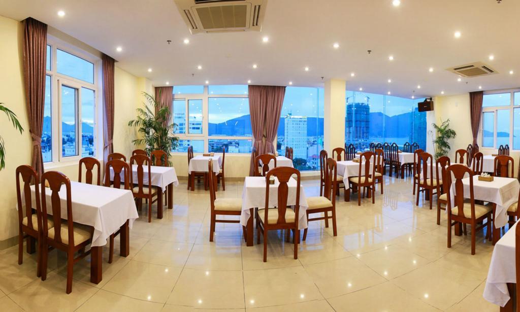 Gia Linh Hotel Da Nang Buitenkant foto