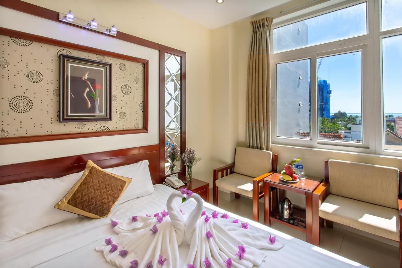 Gia Linh Hotel Da Nang Buitenkant foto