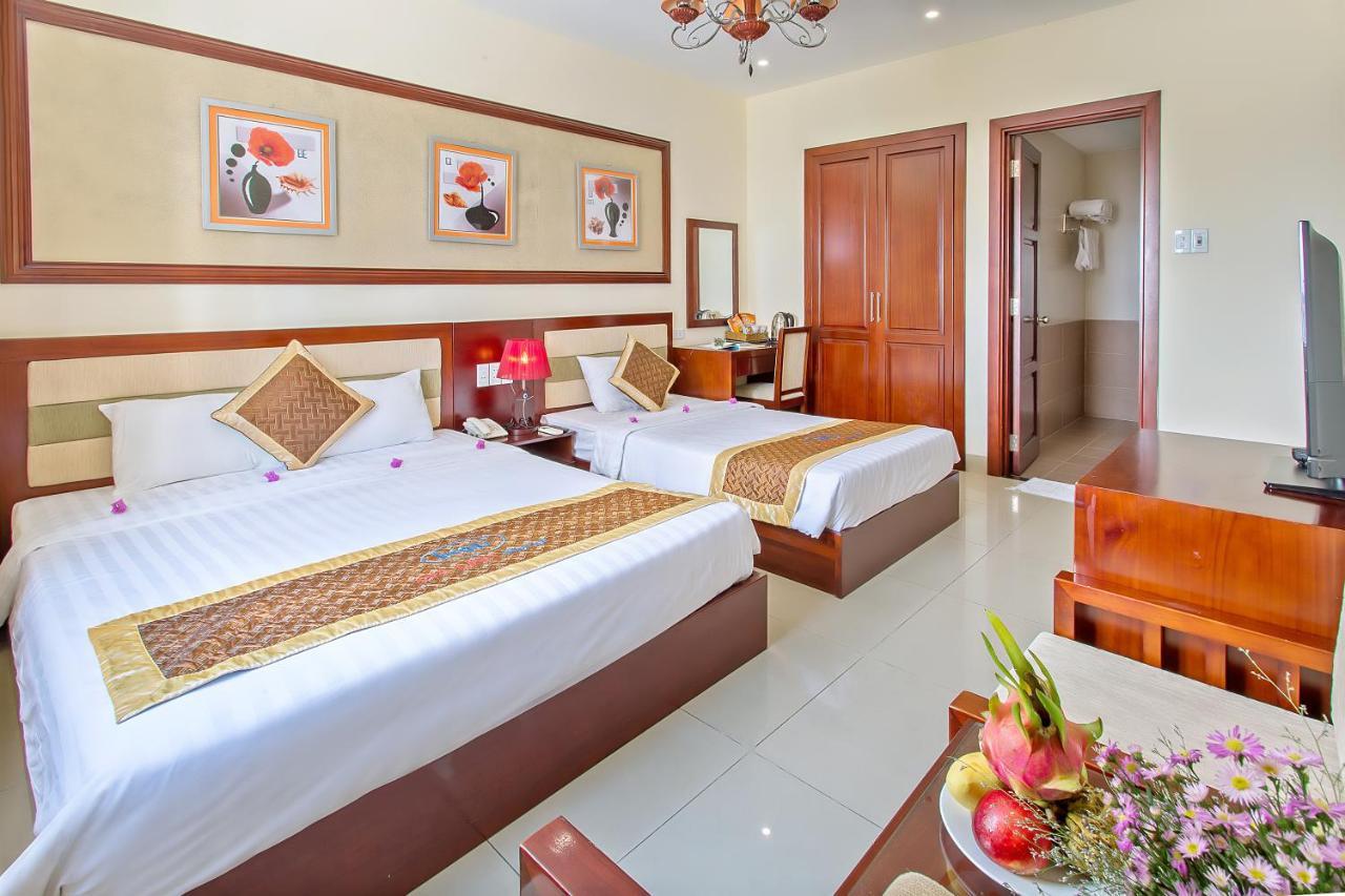 Gia Linh Hotel Da Nang Buitenkant foto