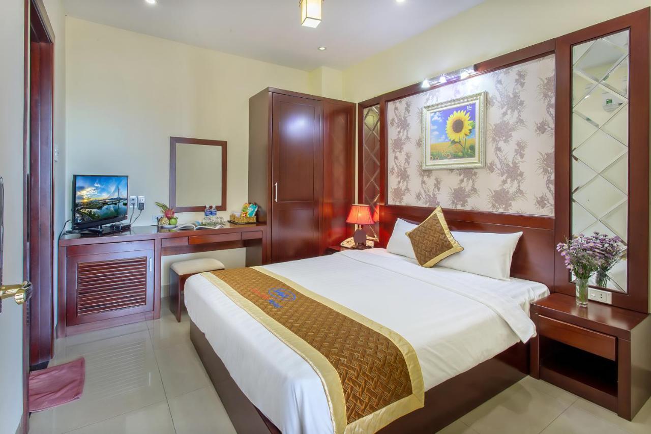 Gia Linh Hotel Da Nang Buitenkant foto