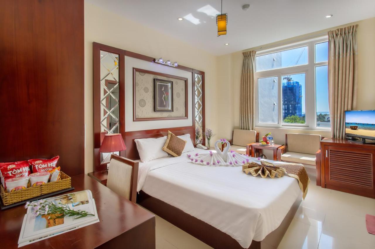 Gia Linh Hotel Da Nang Buitenkant foto
