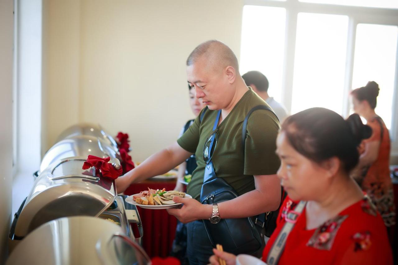 Gia Linh Hotel Da Nang Buitenkant foto